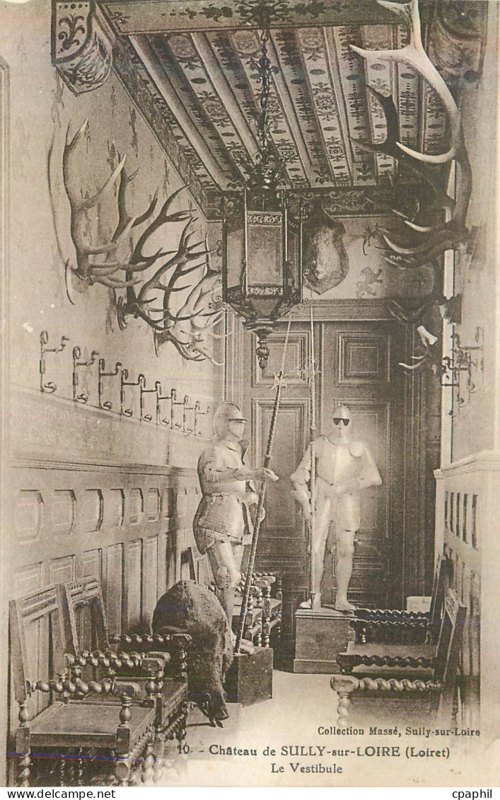 CPA 10 chateau de sully sur loire (loiret) le vestibule