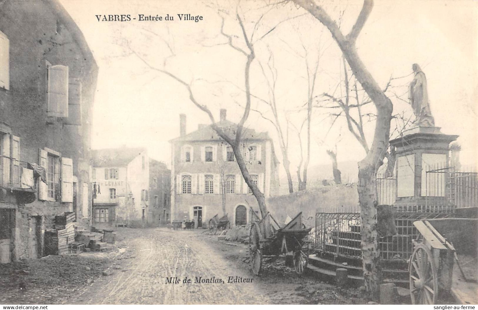 CPA 12 VABRES / ENTREE DU VILLAGE