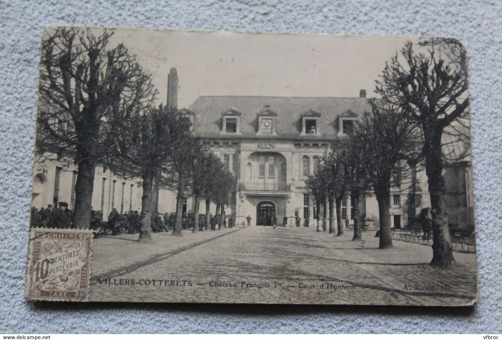 Cpa 1905, Villers Cotterets, château François 1er, cour d'honneur, Aisne 02