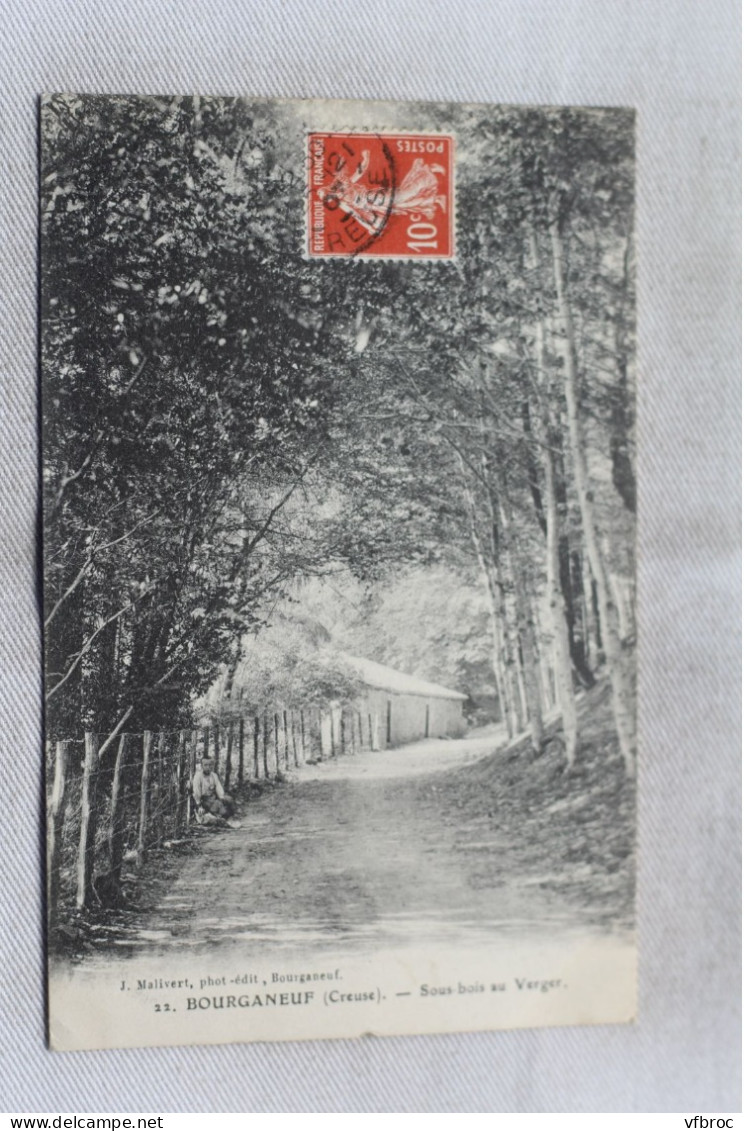 Cpa 1907, Bourganeuf, sous bois au verger, Creuse 23