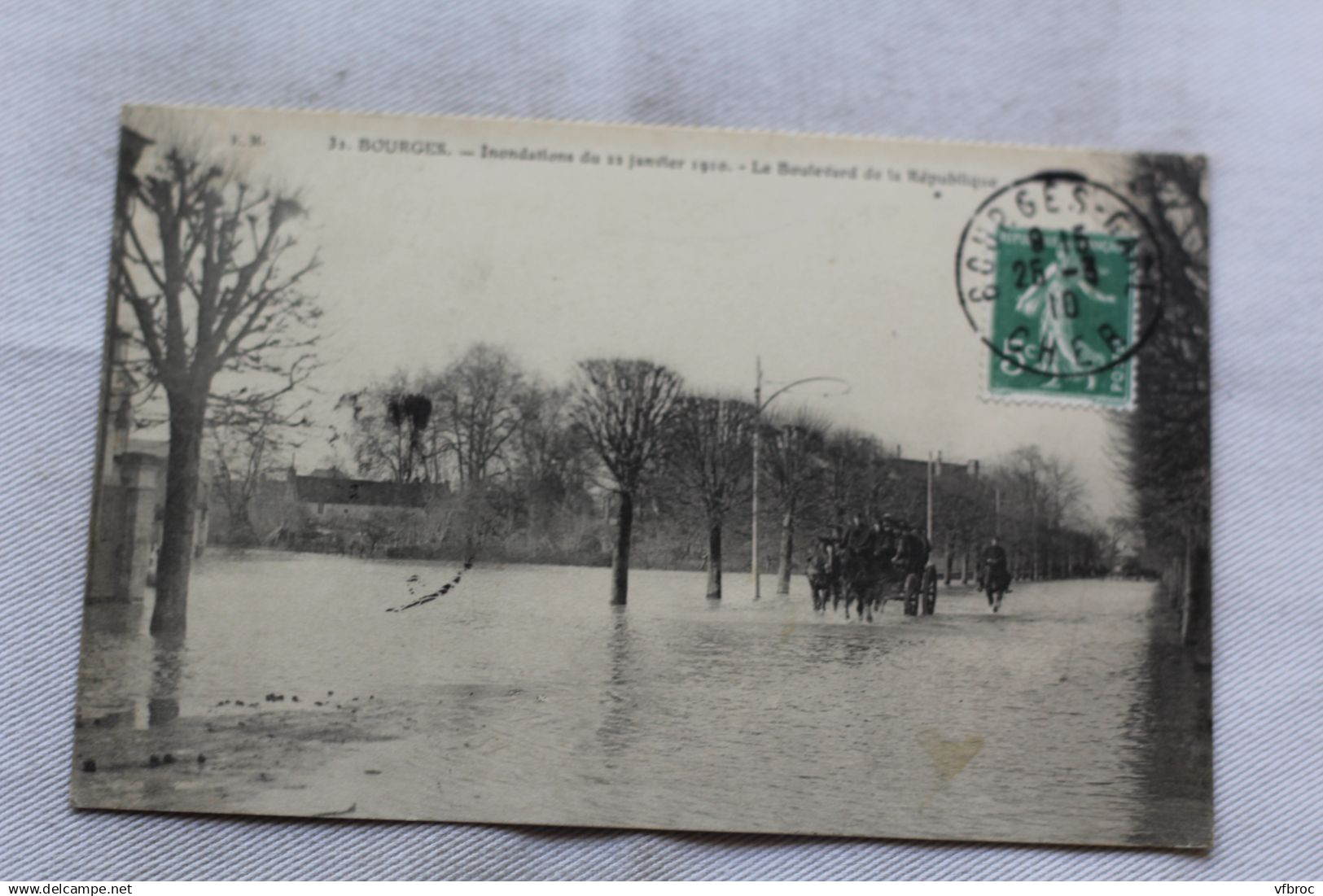 Cpa 1910, Bourges, le boulevard de la République, inondations 1910, Cher 18