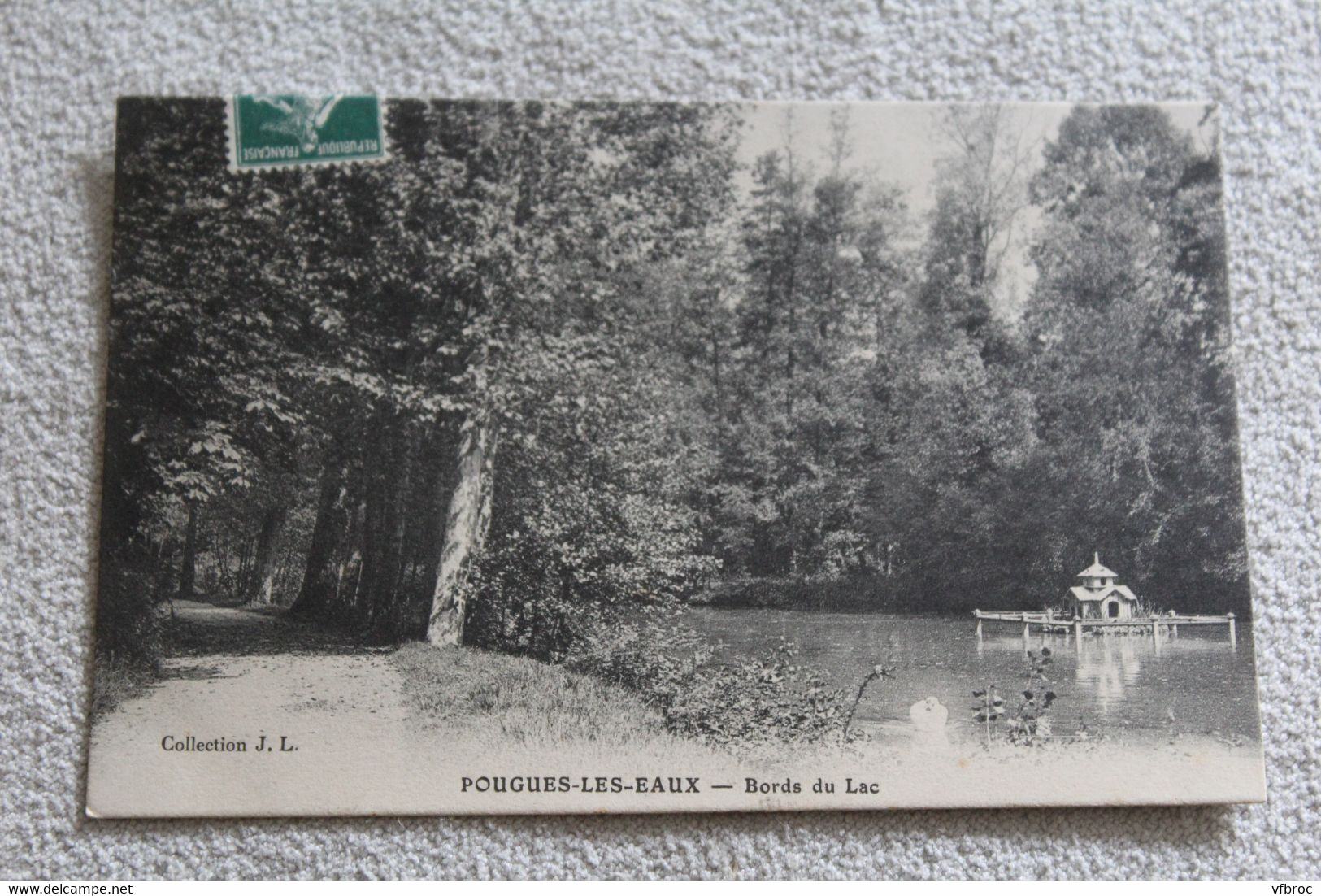 Cpa 1910, Pougues les Eaux, bords du lac, Nièvre 58