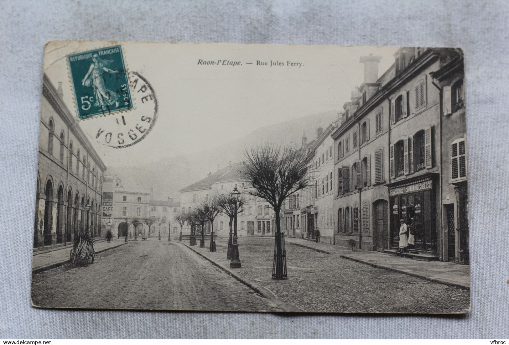 Cpa 1911, Raon l'Etape, rue Jules Ferry, Vosges 88