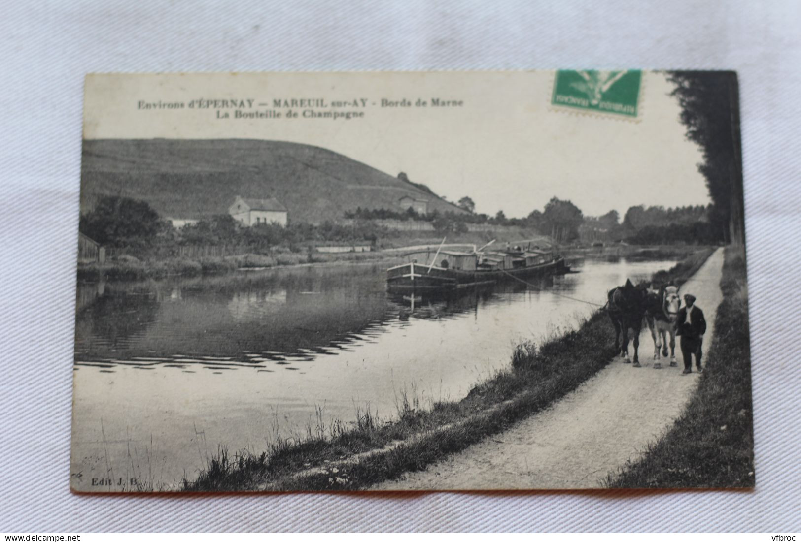 Cpa 1915, Mareuil sur Ay, bords de Marne, la bouteille de Champagne, Marne 51