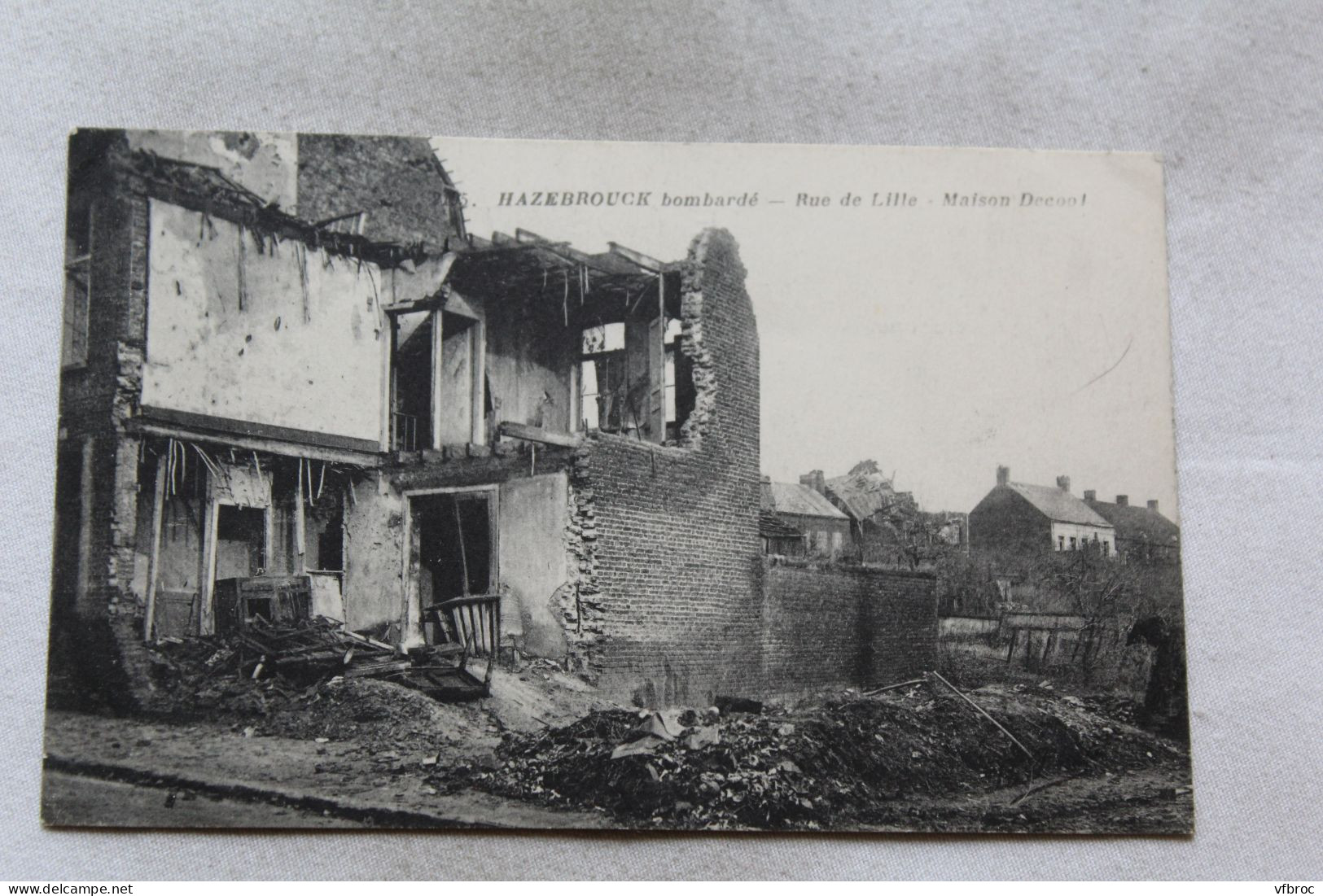Cpa 1919, Hazebrouck, rue de Lille, maison Decool, Nord 59