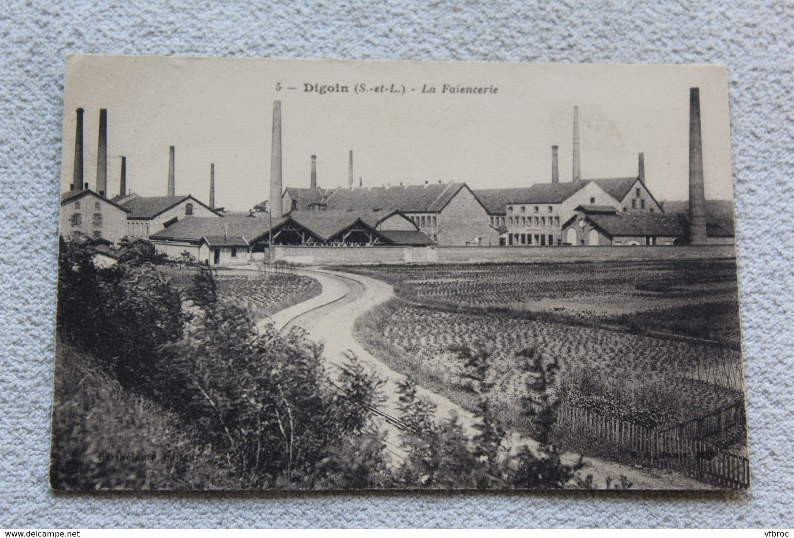 Cpa 1922, Digoin, la Faïencerie, Saône et Loire 71