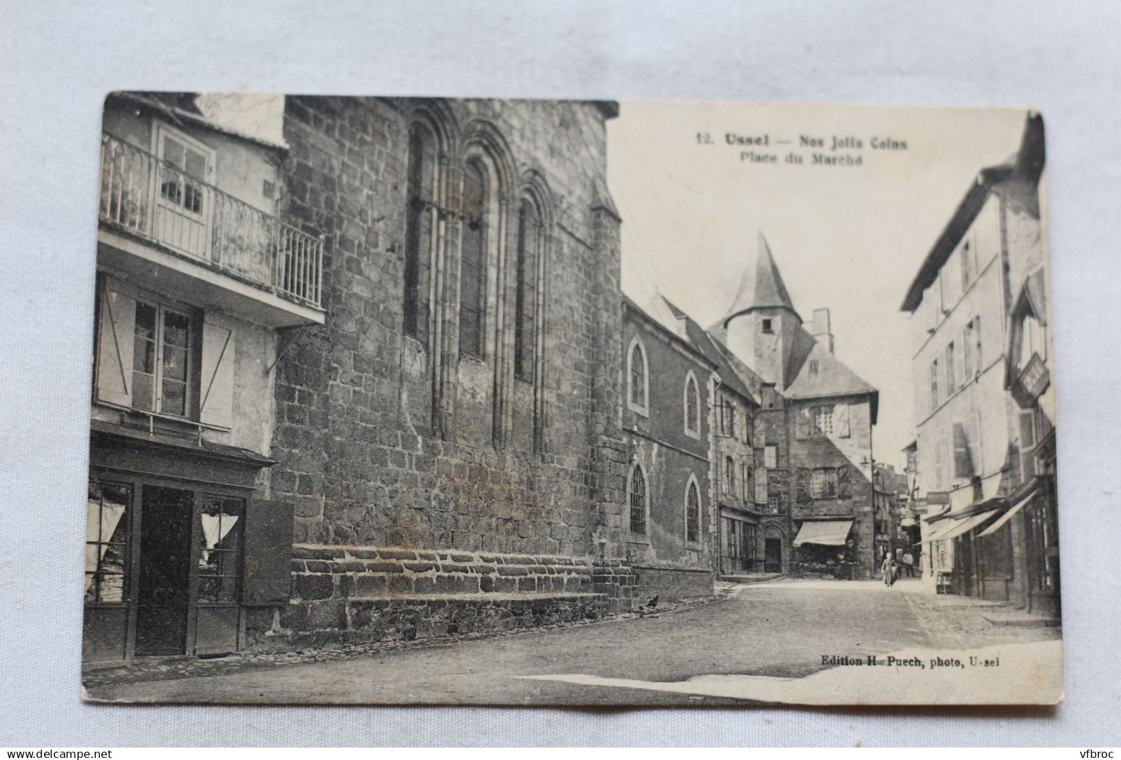 Cpa 1923, Ussel, place du marché, Corrèze 19