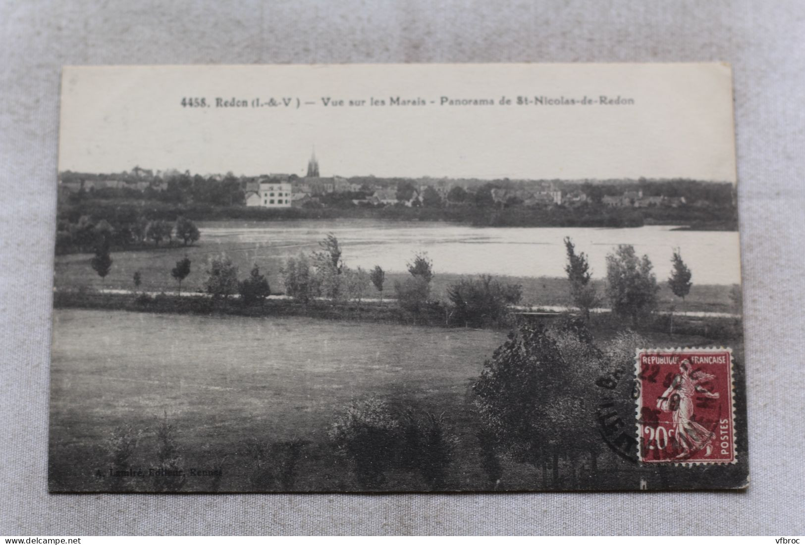 Cpa 1925, Redon, vue sur les marais, panorama de saint Nicolas de Redon, Ille et Vilaine 35