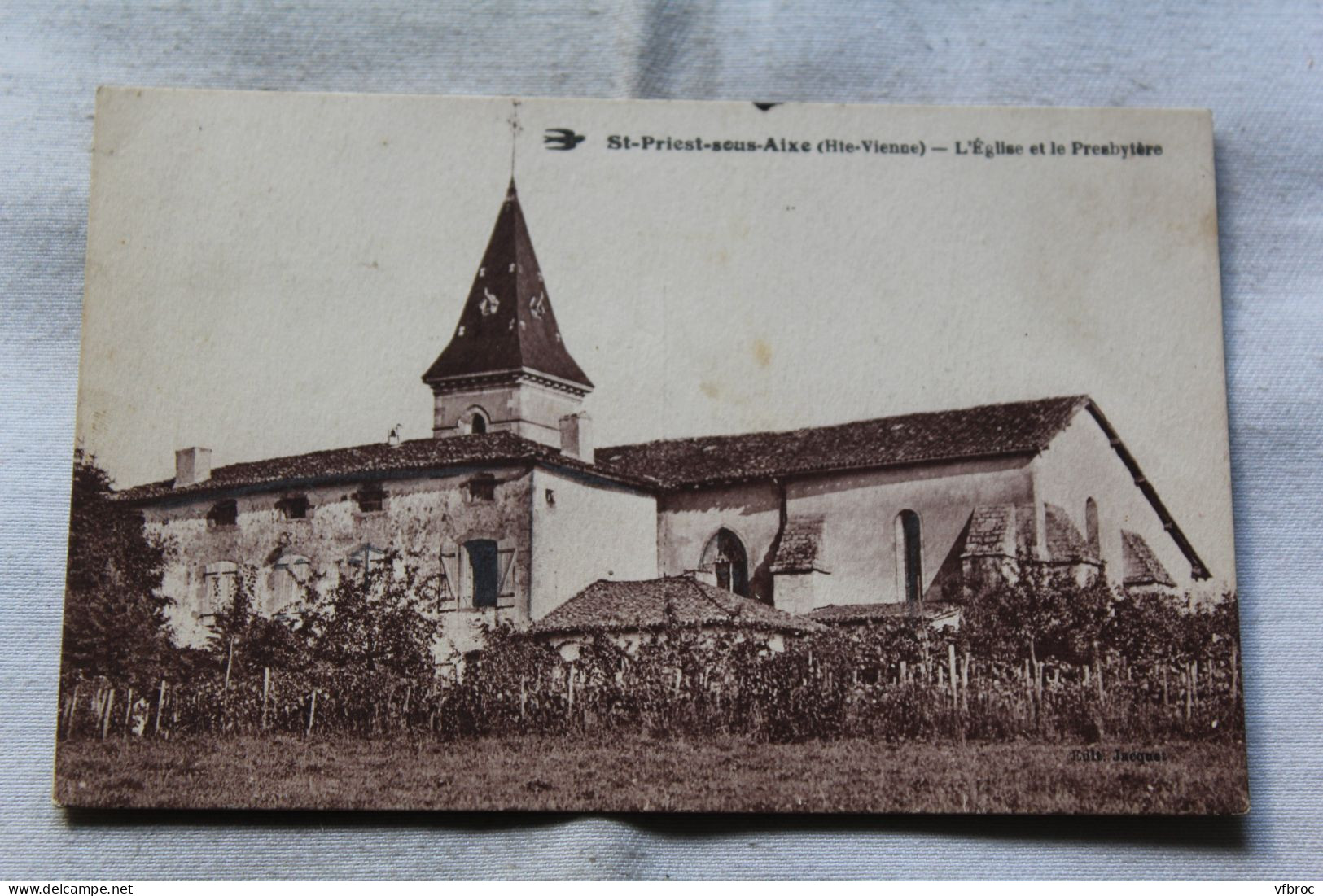 Cpa 1941, Saint Priest sous Aixe, l'église et le presbytère, Haute Vienne 87