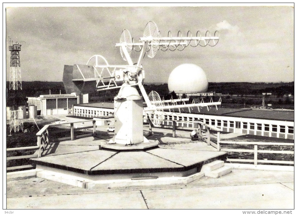 CPA (  22) PLEUMEUR BODOU station spatiale