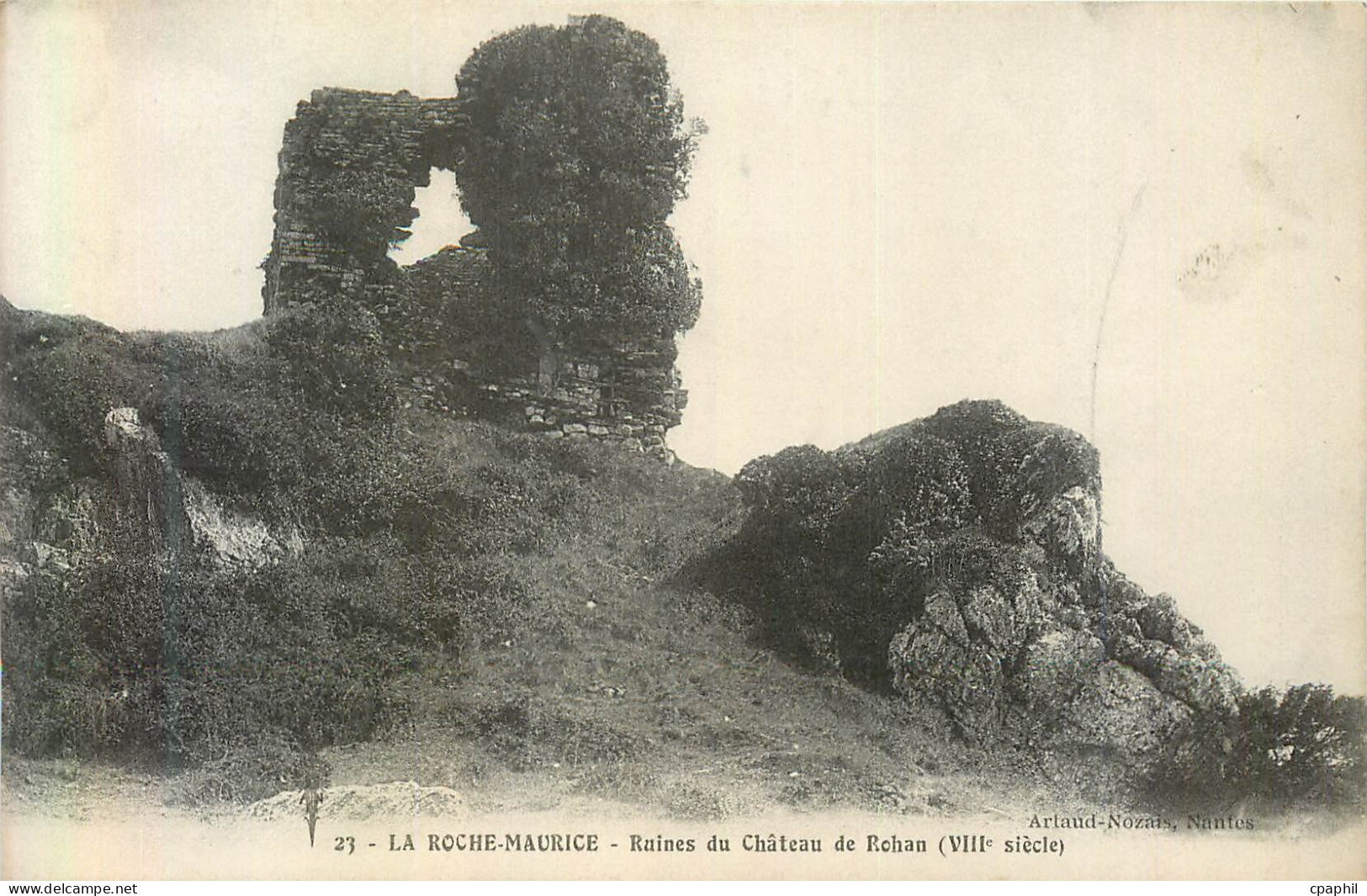 CPA 23 la roche maurice ruines du chateau  de rohan (viii siecle)
