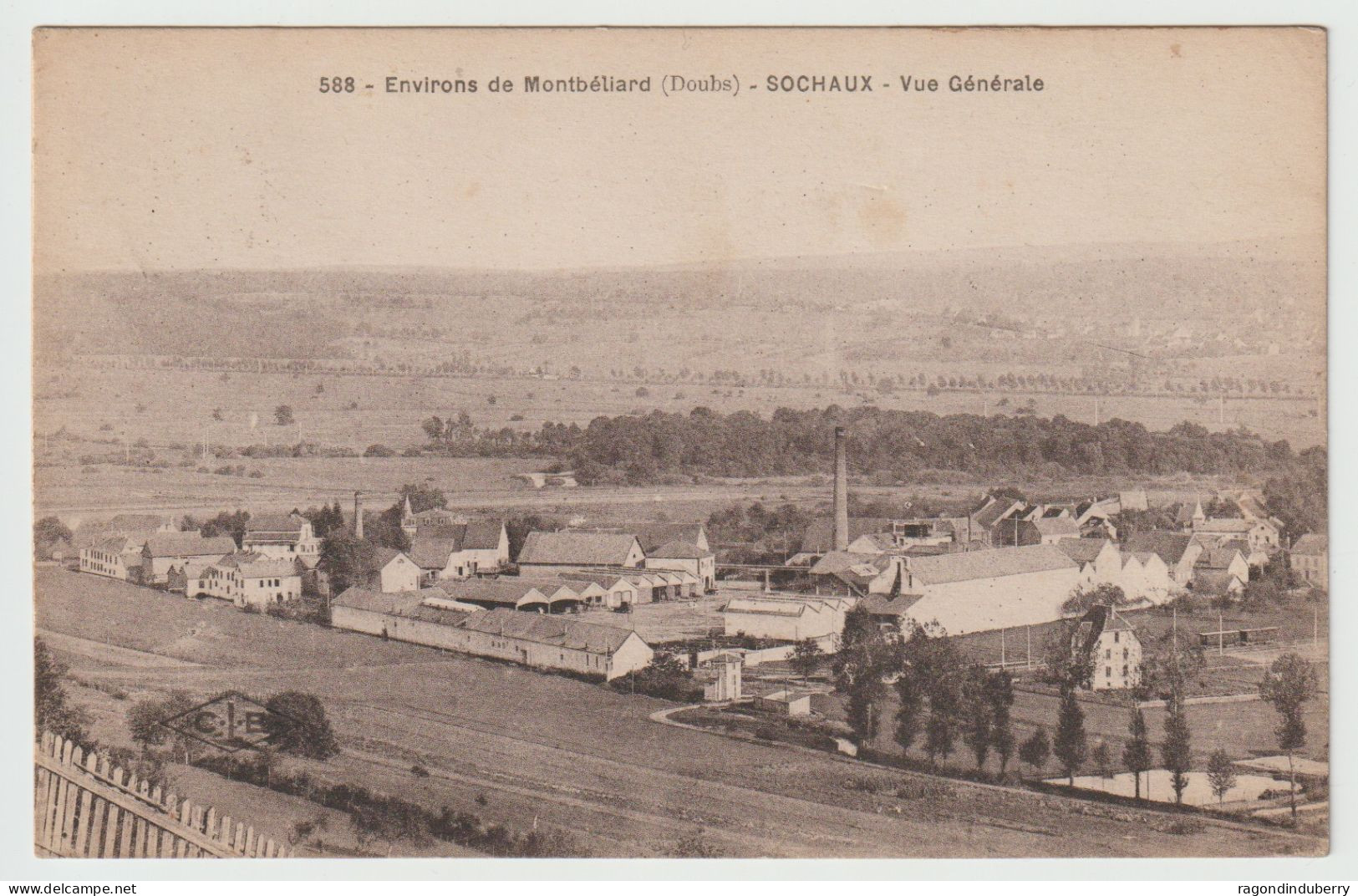 CPA - 25 - SOCHAUX (Doubs) - Environs de Montbéliard - SOCHAUX vue Générale - Usines