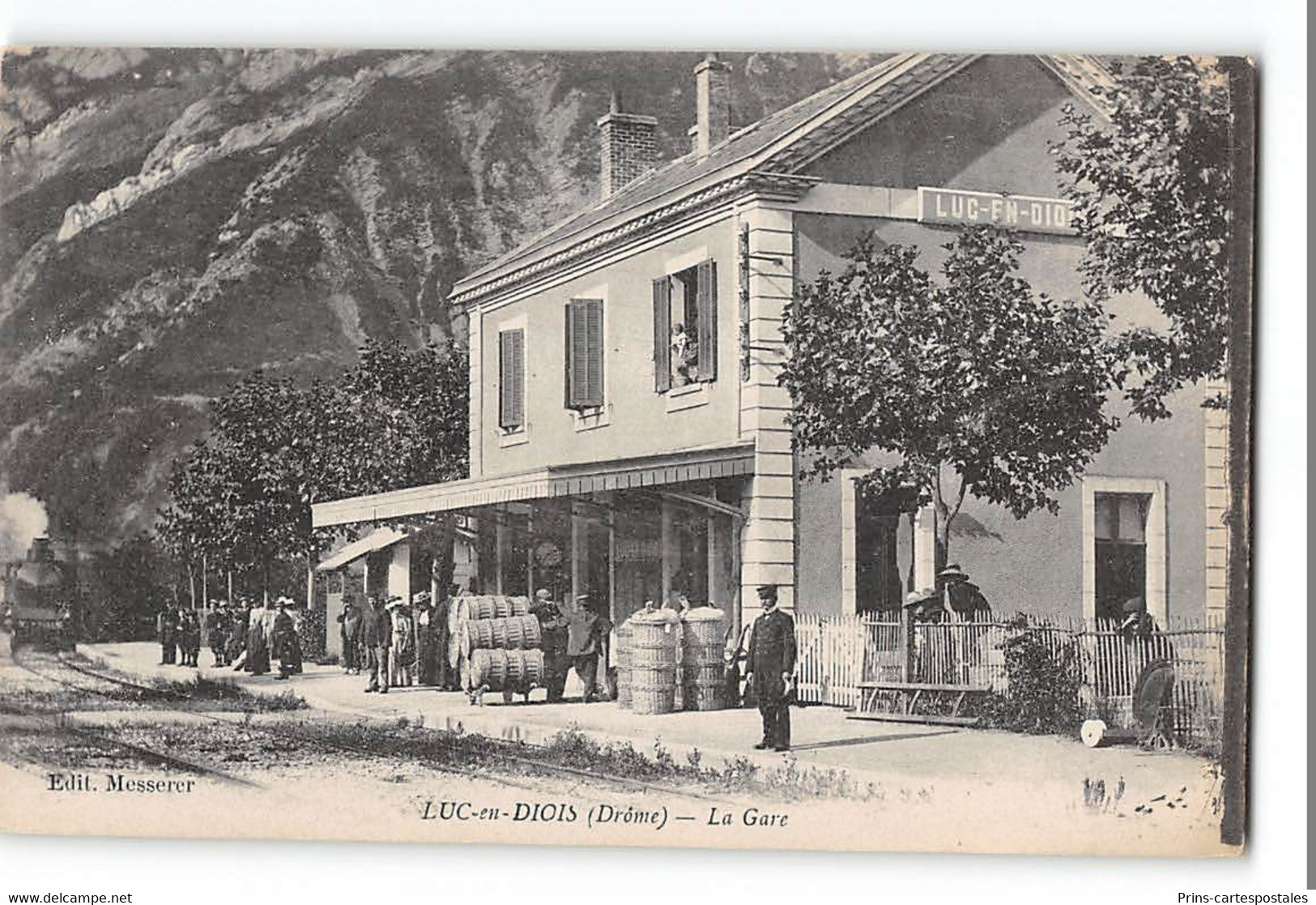 CPA 26 Luc en Diois La Gare Train