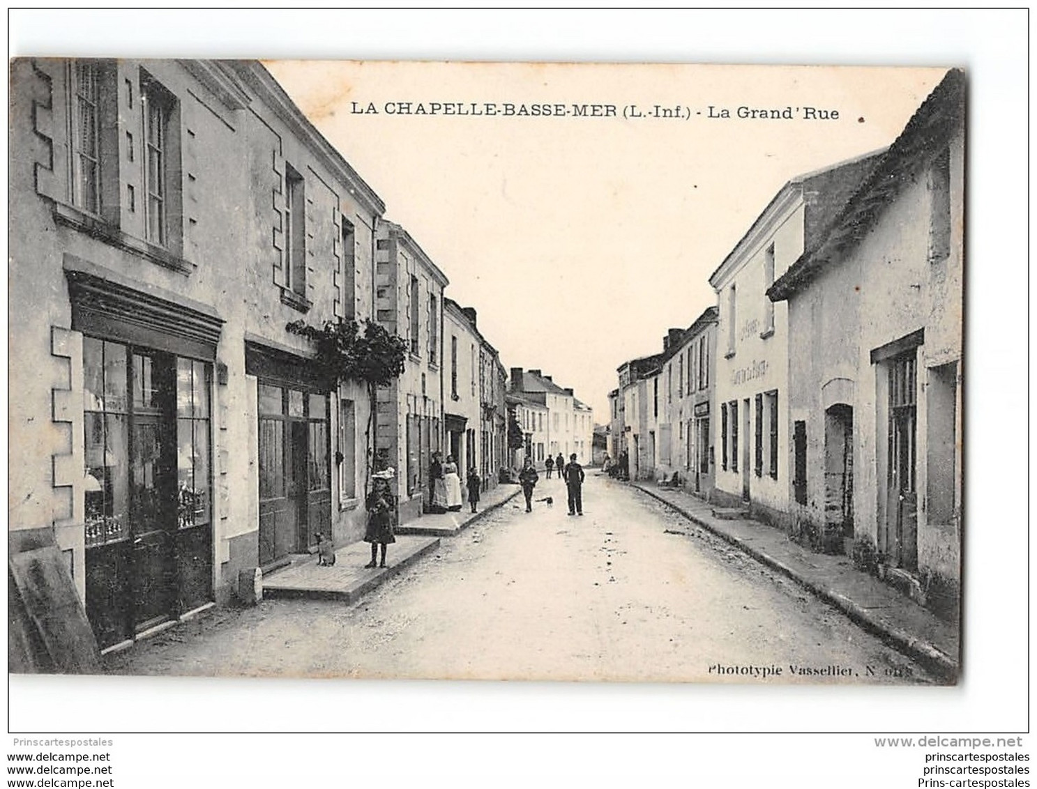 CPA 44 La Chapelle Basse Mer la Grand Rue