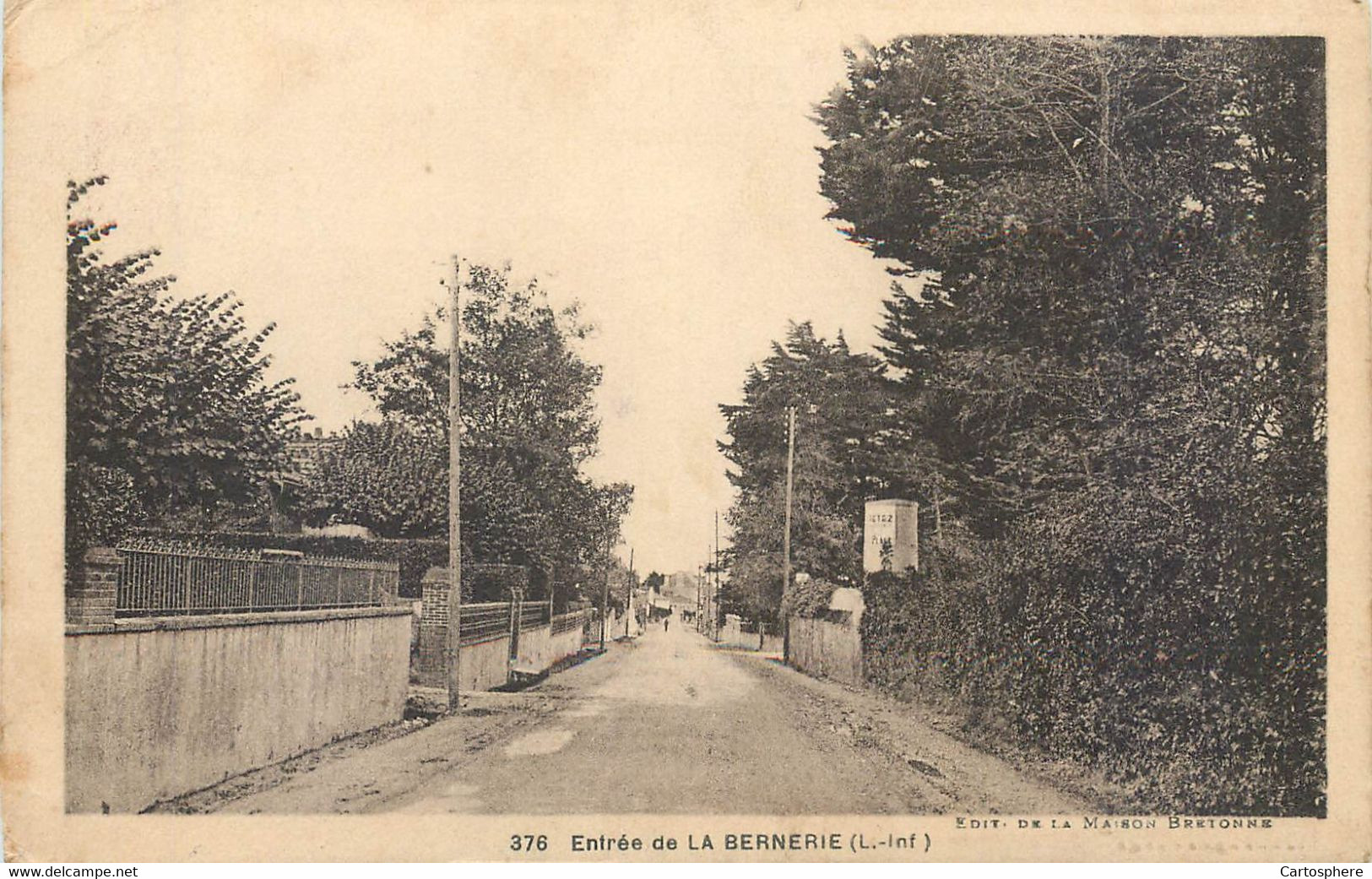 CPA 44 Loire Atlantique La Bernerie-en-Retz Entrée de la