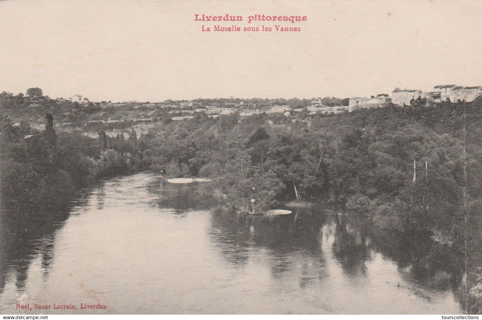 CPA 54 @ LIVERDUN - La Moselle sous les Vannes @ Noel Bazar Lorrain de Liverdun