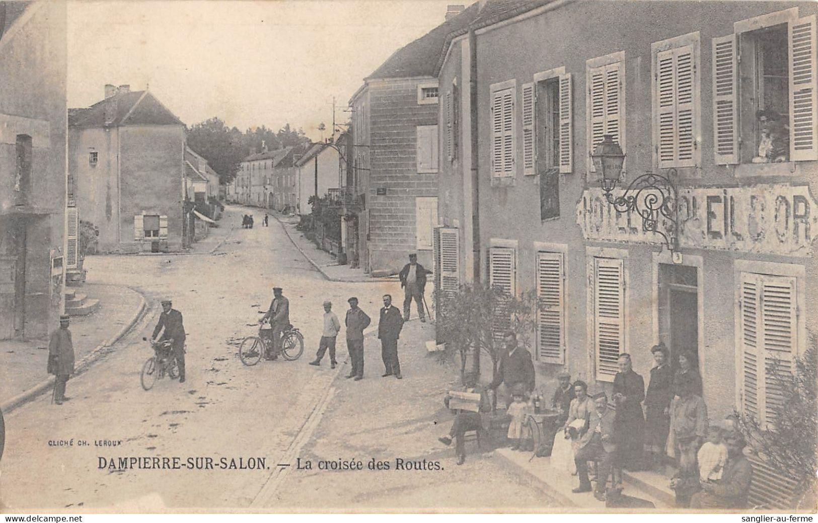 CPA 70 DAMPIERRE SUR SALON / LA CROISEE DES ROUTES