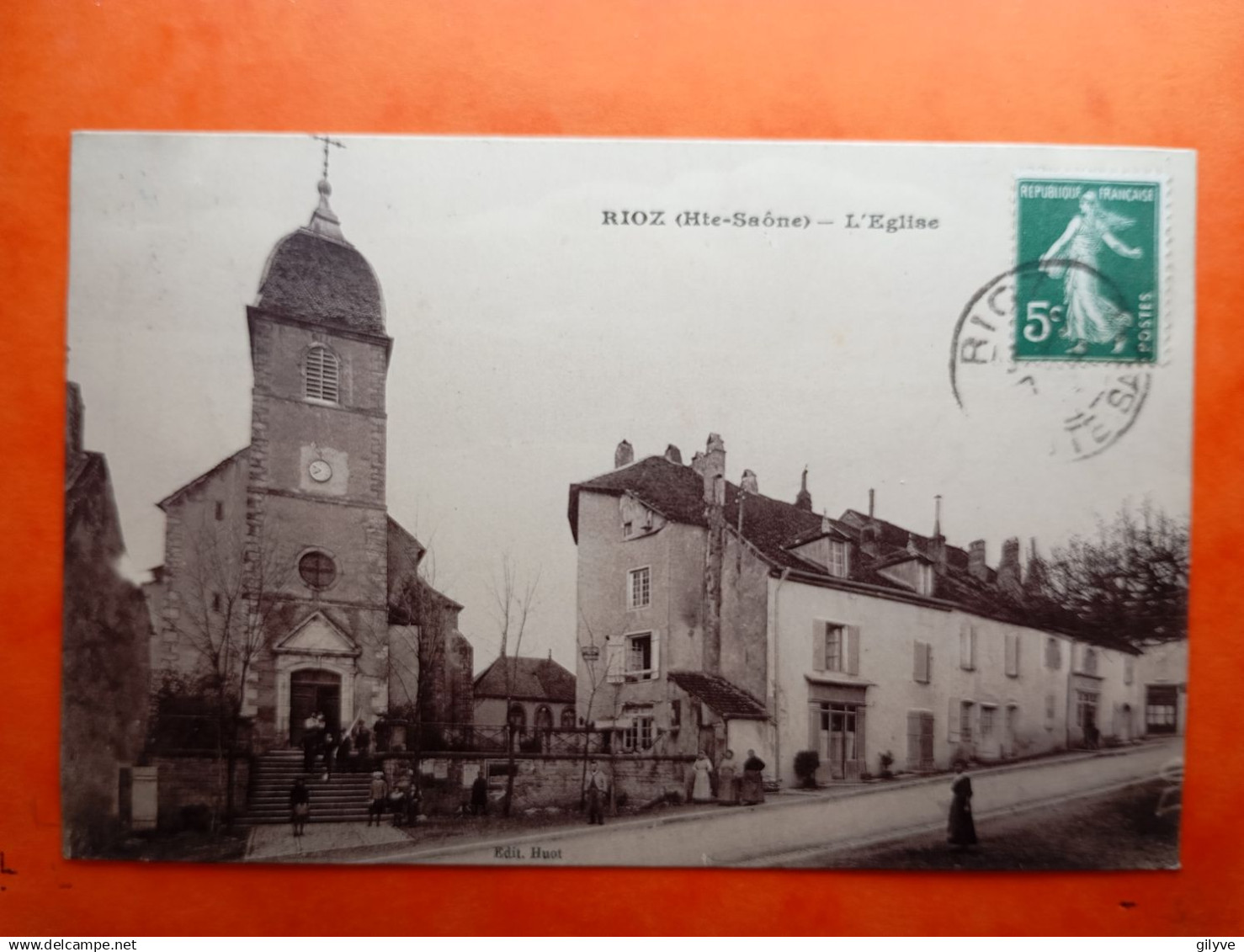 CPA (70)  RIOZ.  L'église.                          (Bt13.A.770)
