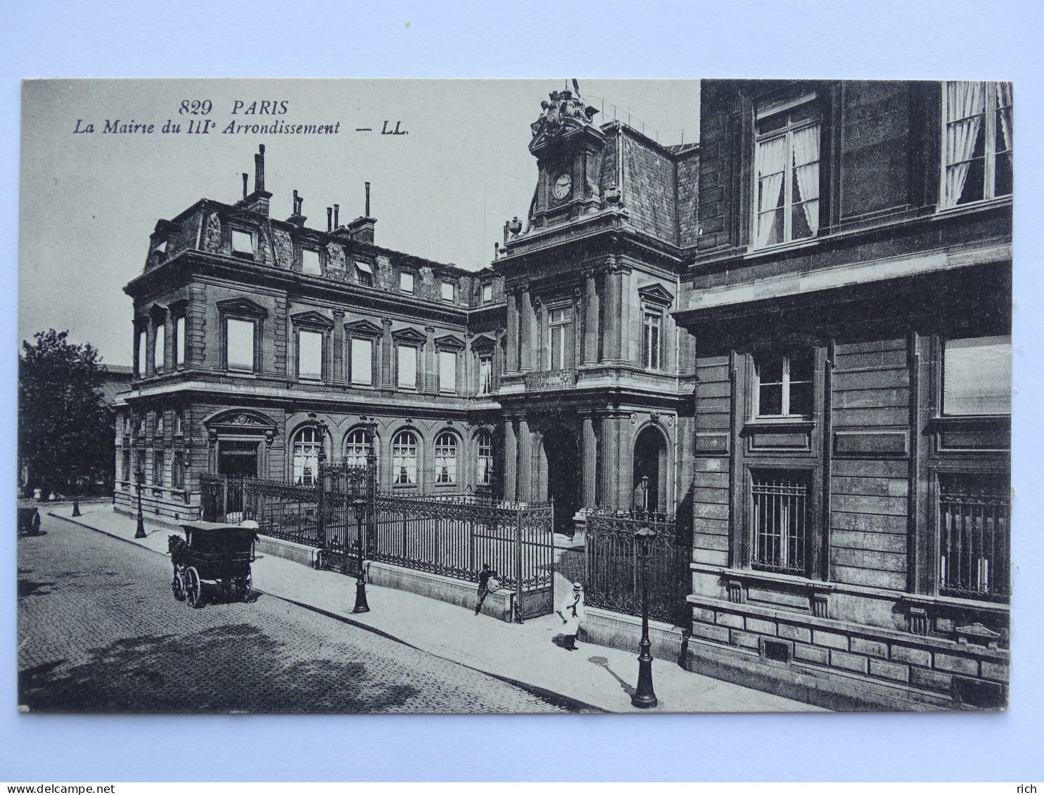 CPA 75 PARIS - La Mairie du IIIè Arrondissement