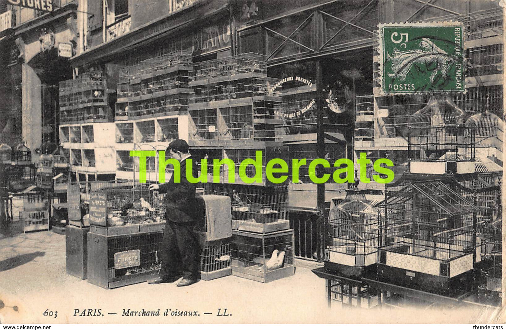 CPA 75 PARIS MARCHAND D'OISEAUX PETITS METIERS ( PLI D'ANGLE )
