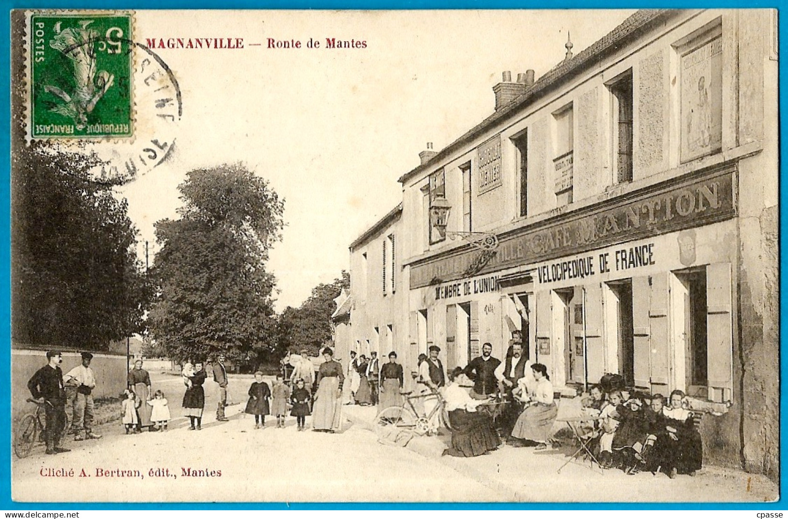 CPA 78 MAGNANVILLE - Route de Mantes ° A. Bertran
