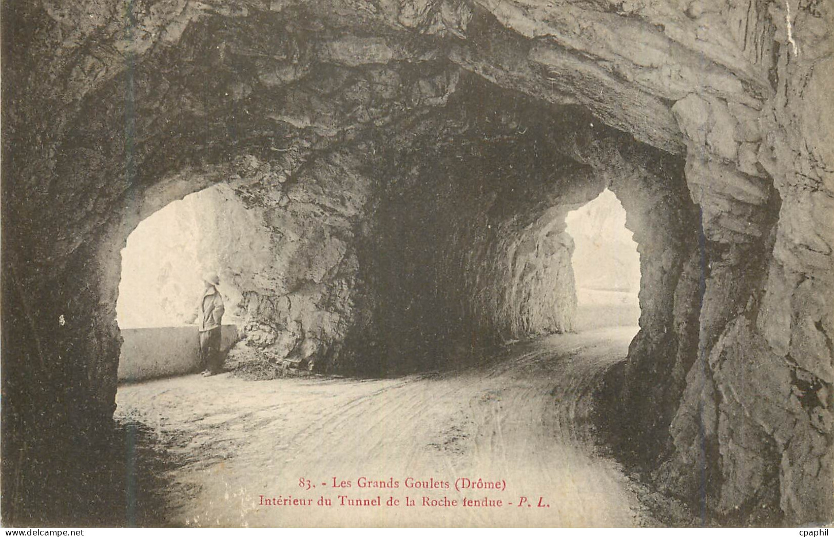 CPA 83 les grands goulets(drome) interieur du tunnel de la roche fendue