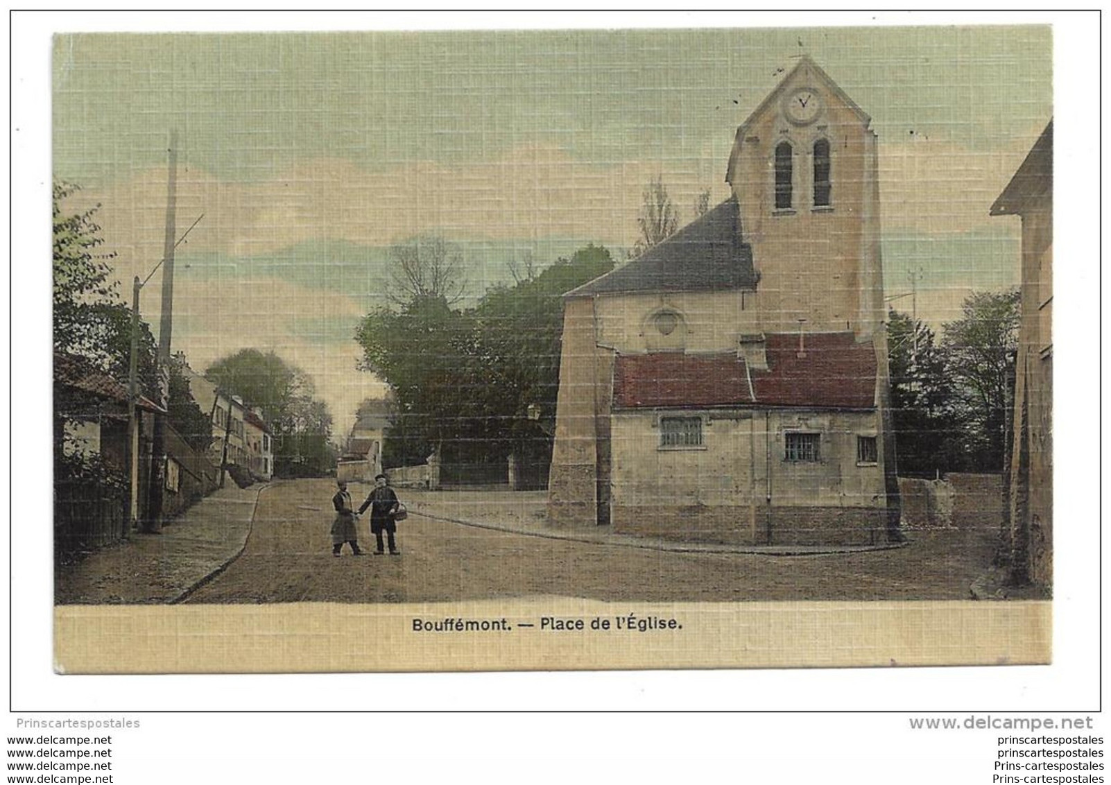 CPA 95 Bouffémont place de l'église