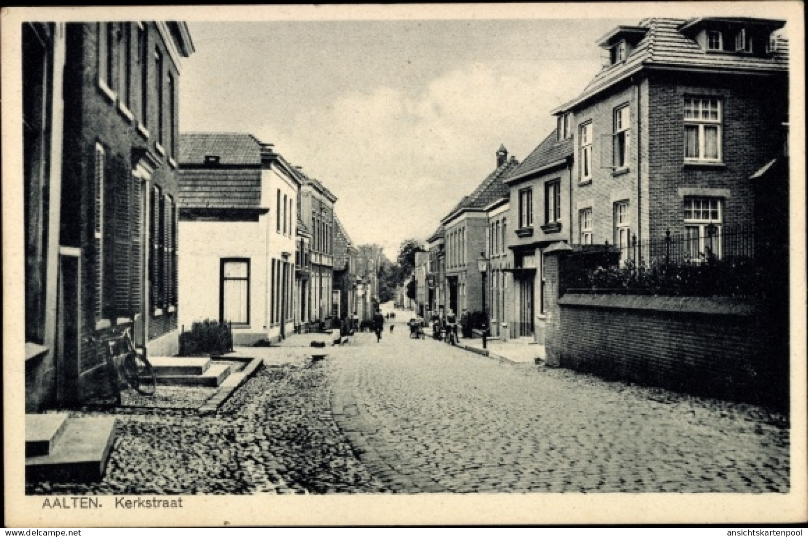 CPA Aalten Gelderland Niederlande, Kerkstraat