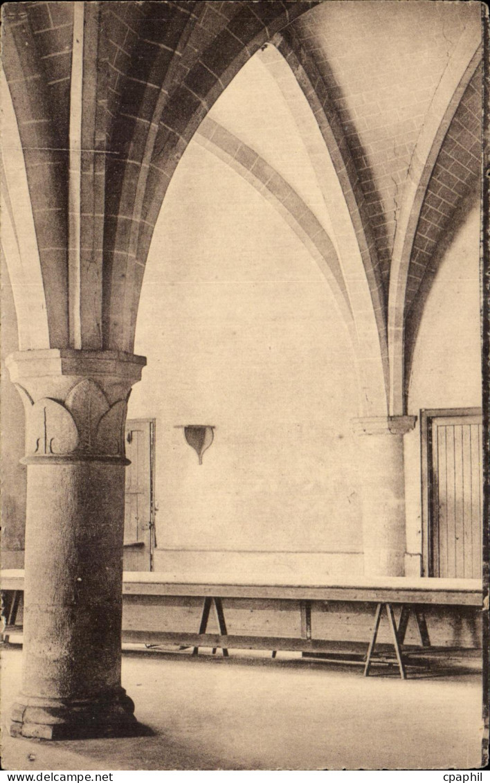 CPA Abbaye de Royaumont Asnieres sur Oise Anciennes cuisines