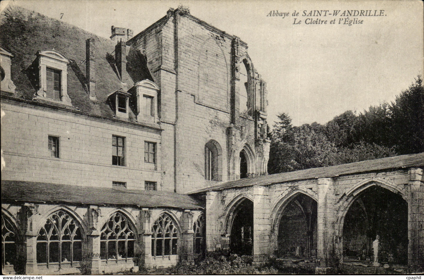 CPA Abbaye De Saint Wandrille Le Cloitre Et L'Eglise