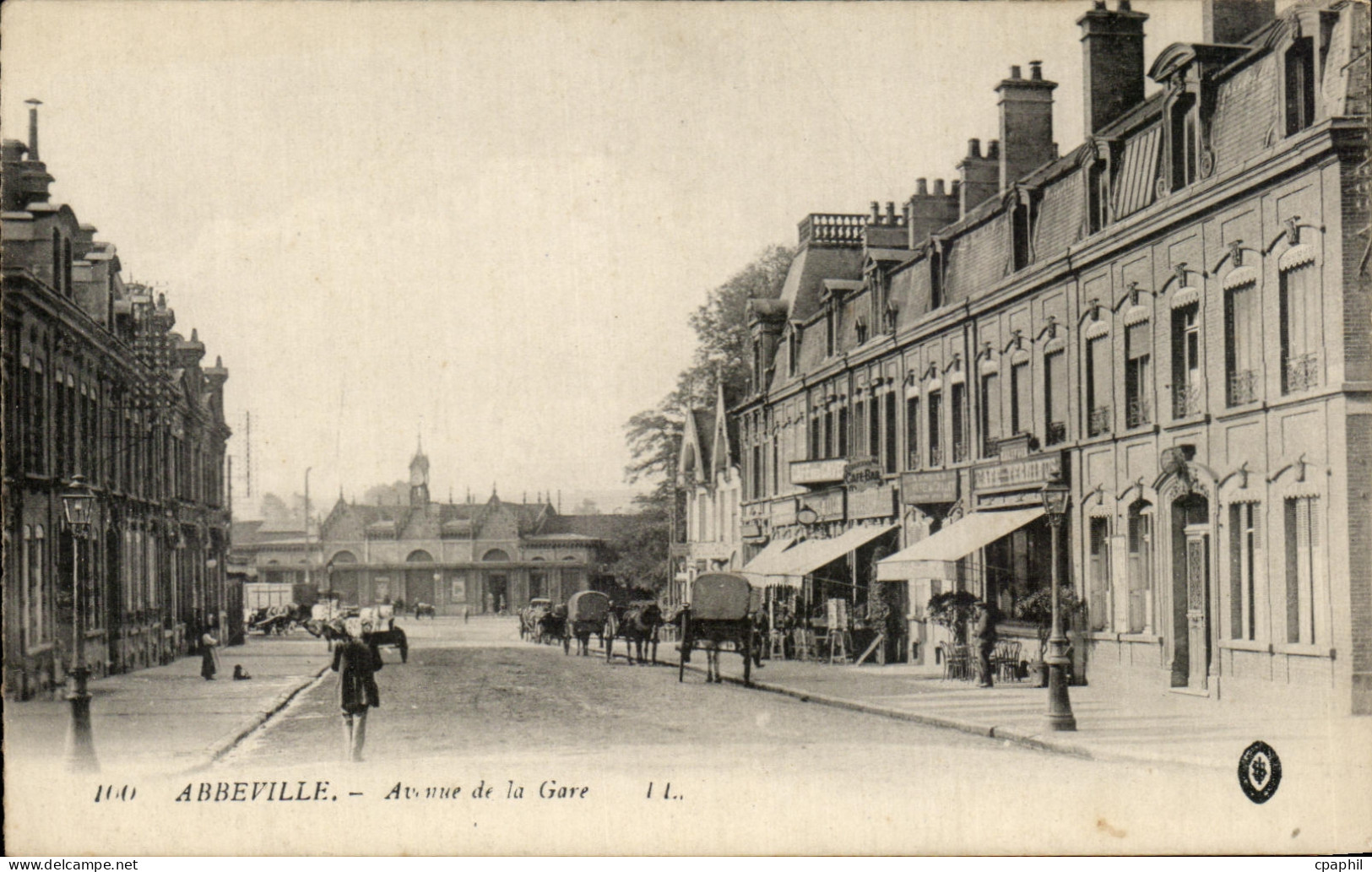 CPA Abbeville Avene de la Gare