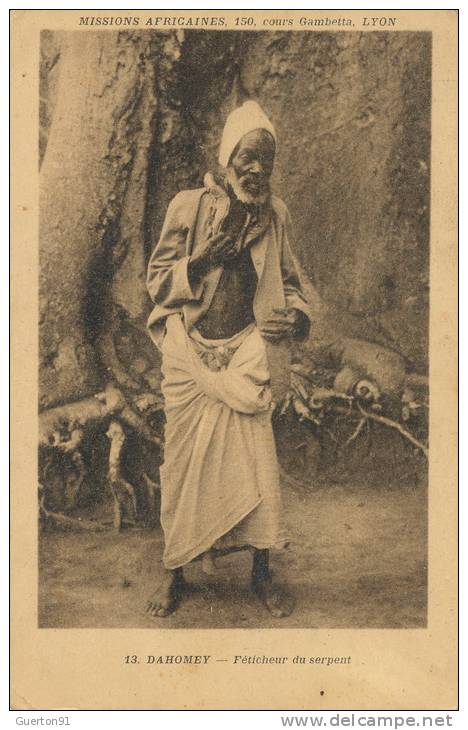 ( CPA AFRIQUE )  DAHOMEY  /  Féticheur du serpent  -