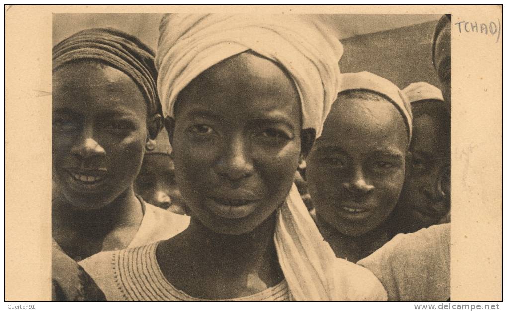 ( CPA AFRIQUE )  TCHAD  /  Jeunes Garçons Poulbès  -