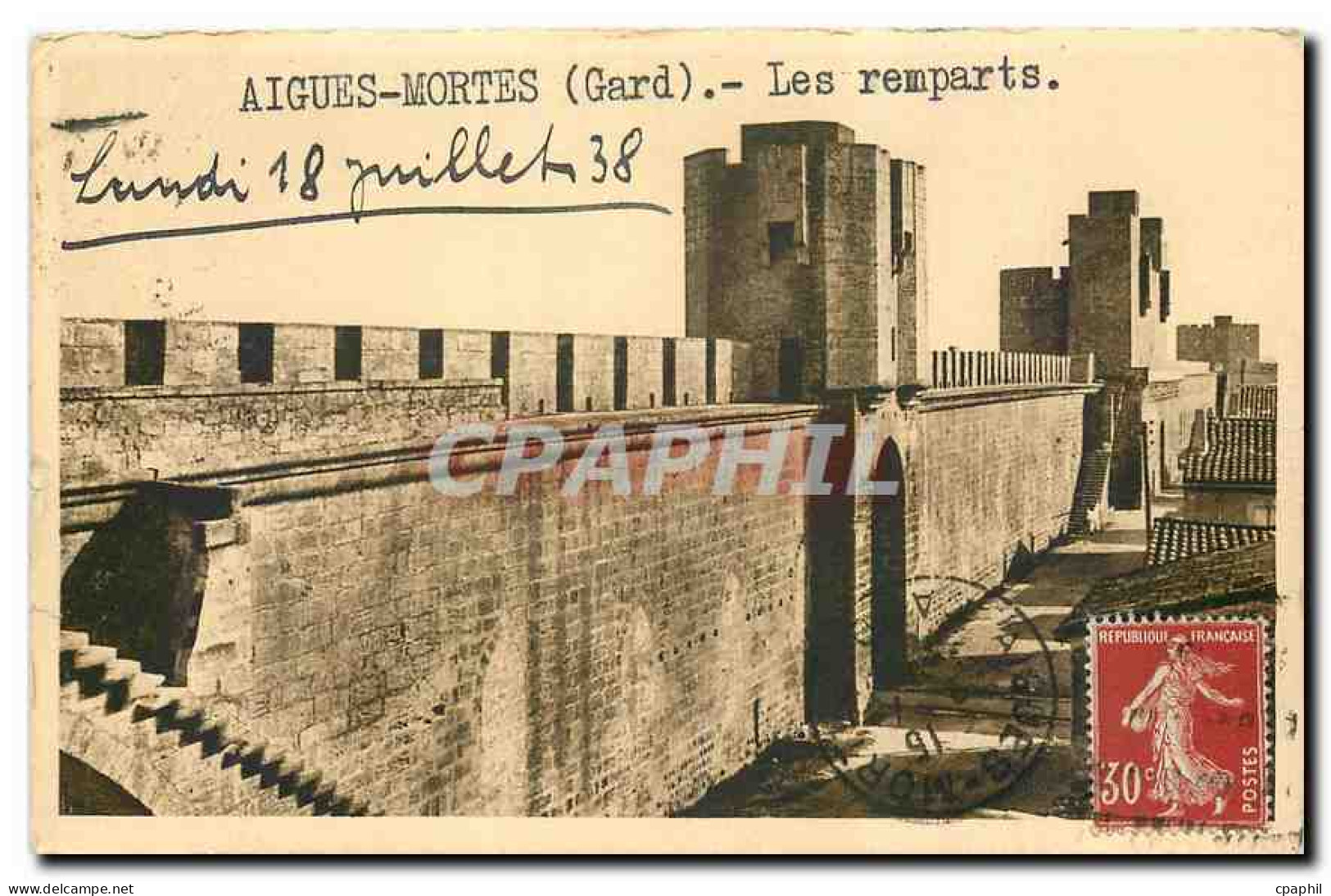 CPA Aigues Mortes Gard Les remparts
