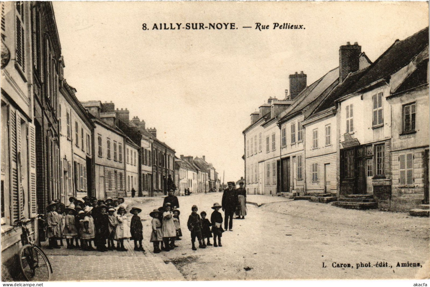 CPA Ailly sur Noye Rue Pellieux (1497479)