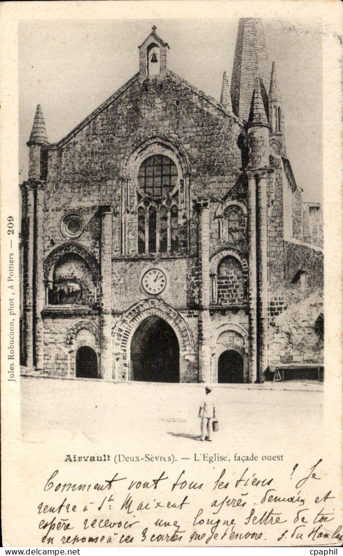 CPA Airvault L'Eglise Facade Ouest