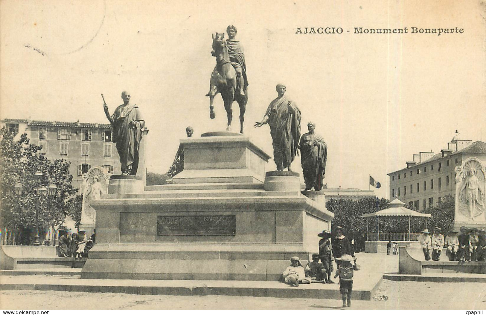 CPA Ajaccio - Monument Bonaparte