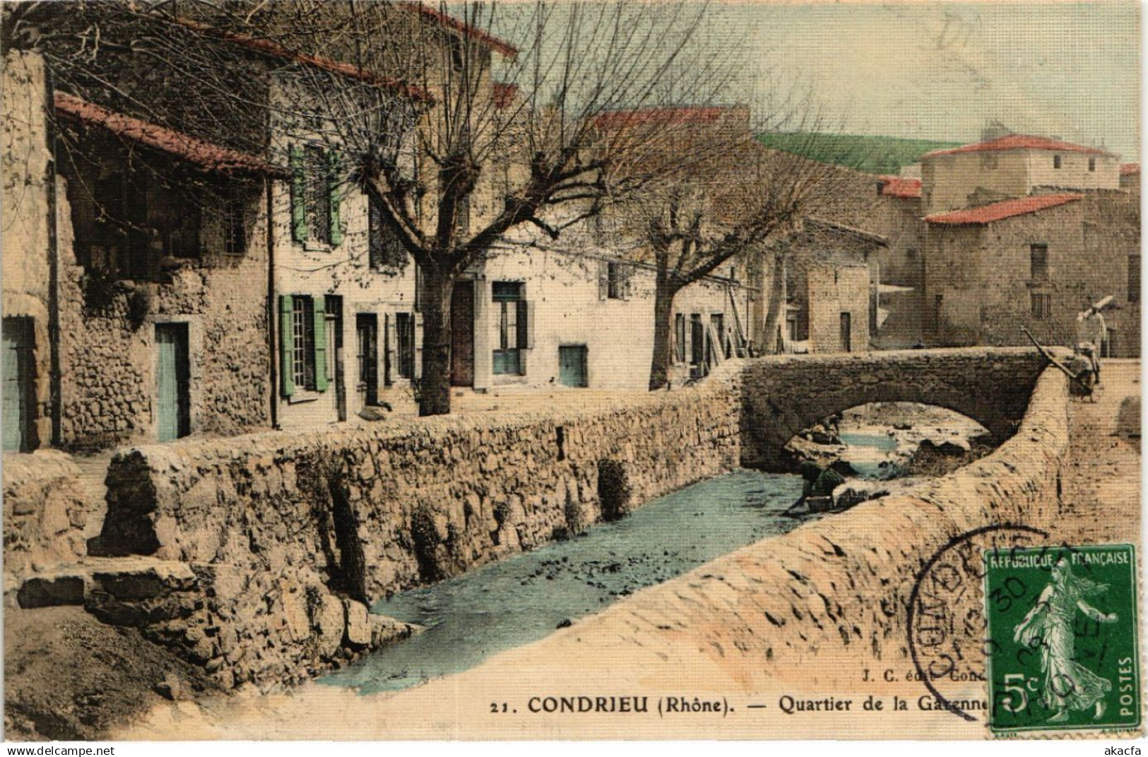 CPA AK CONDRIEU - Quartier de la Garenne (450899)