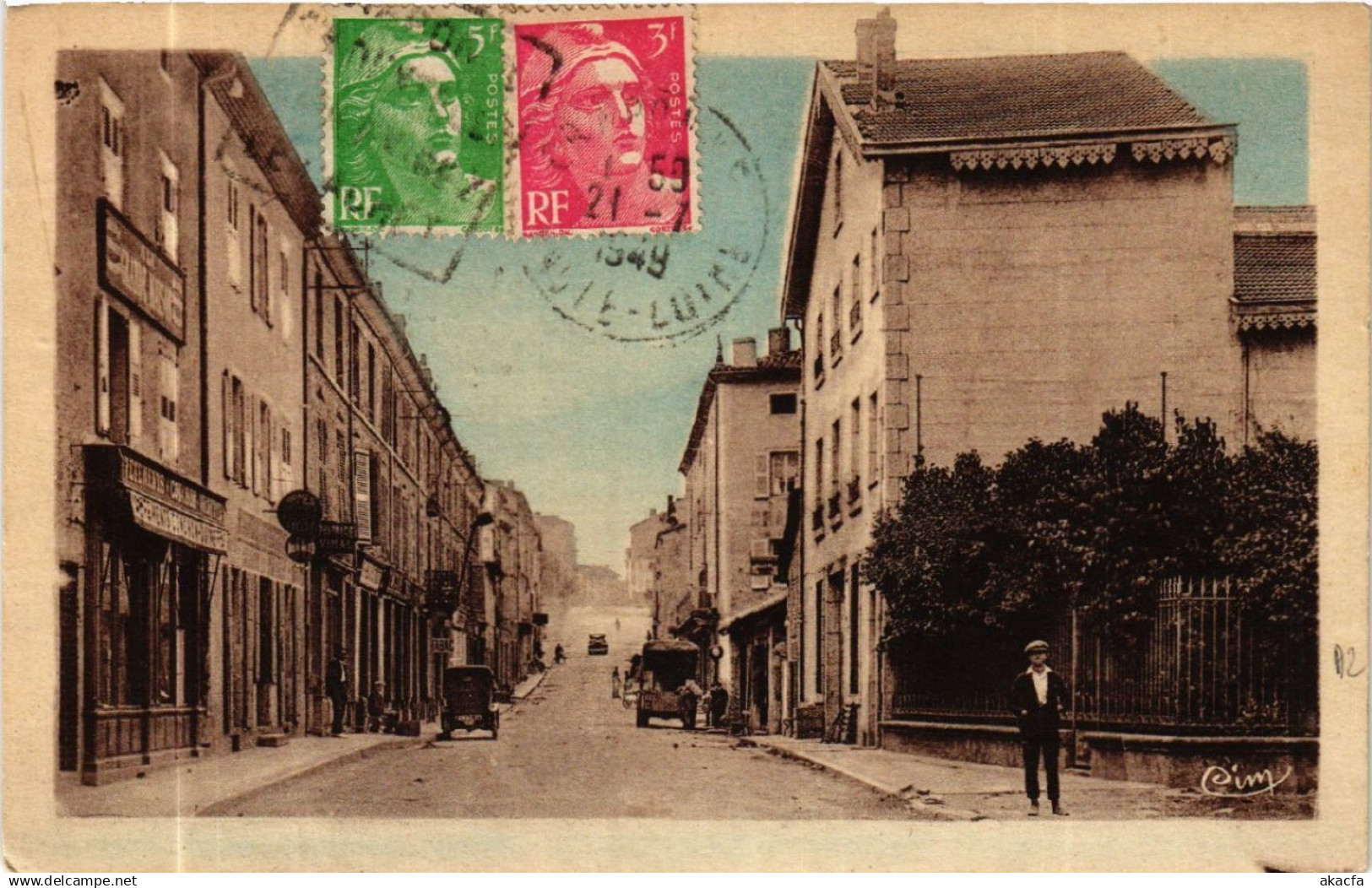 CPA AK CRAPONNE-sur-ARZON Alt 937 m - L'Avenue de la Gare (585335)