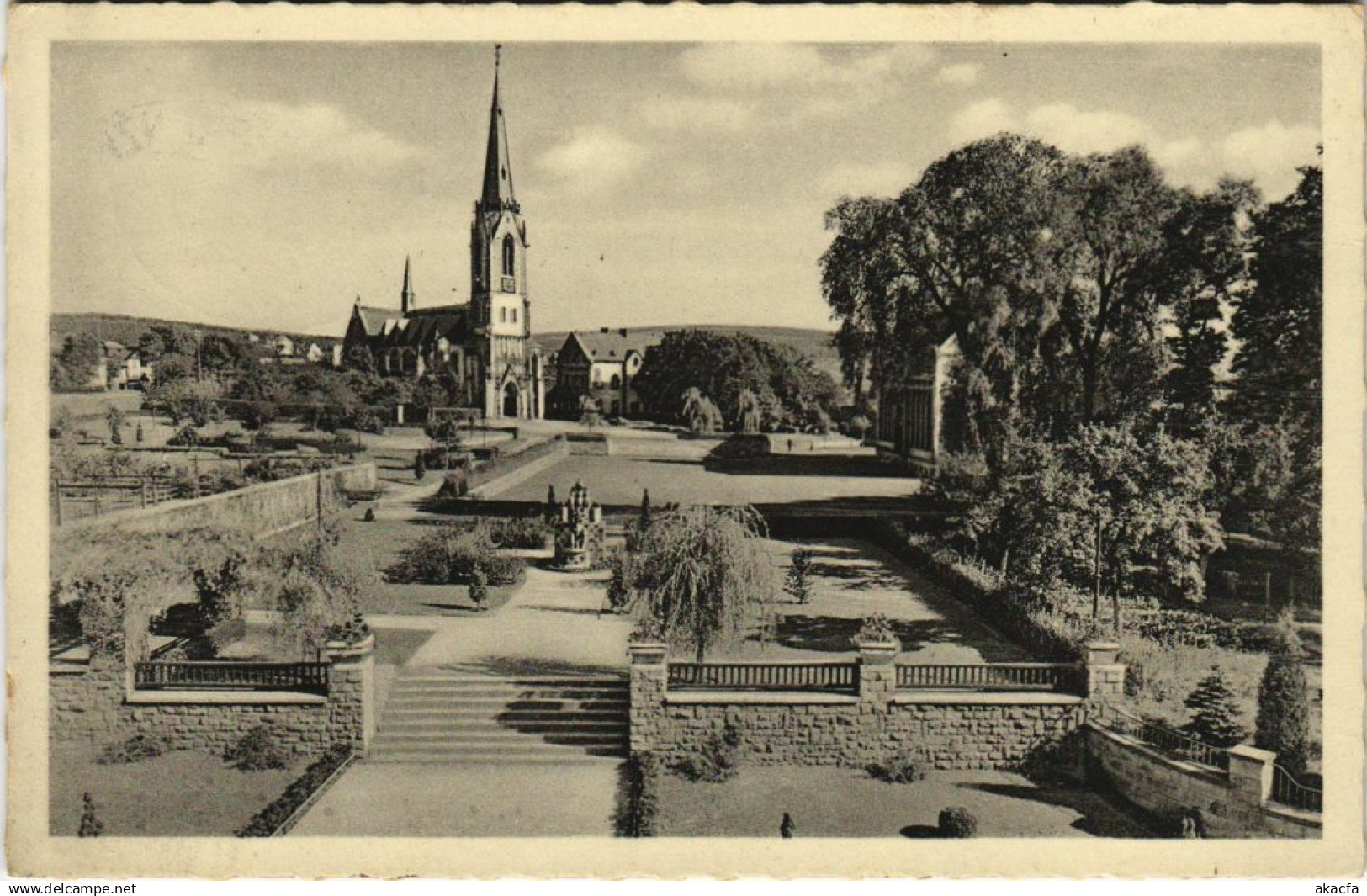 CPA AK Hohr-Grenzhausen - Anlagen mit Kirche GERMANY (1069136)