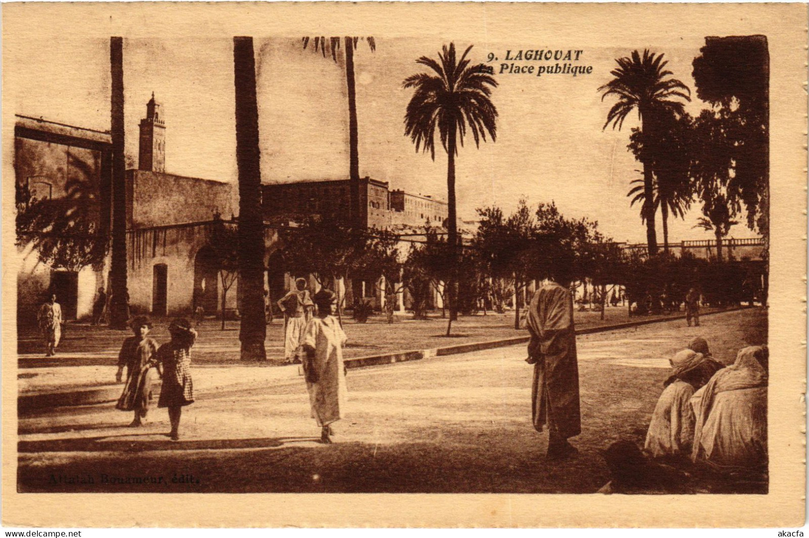 CPA AK LAGHOUAT La Place Publique ALGERIA (1388577)
