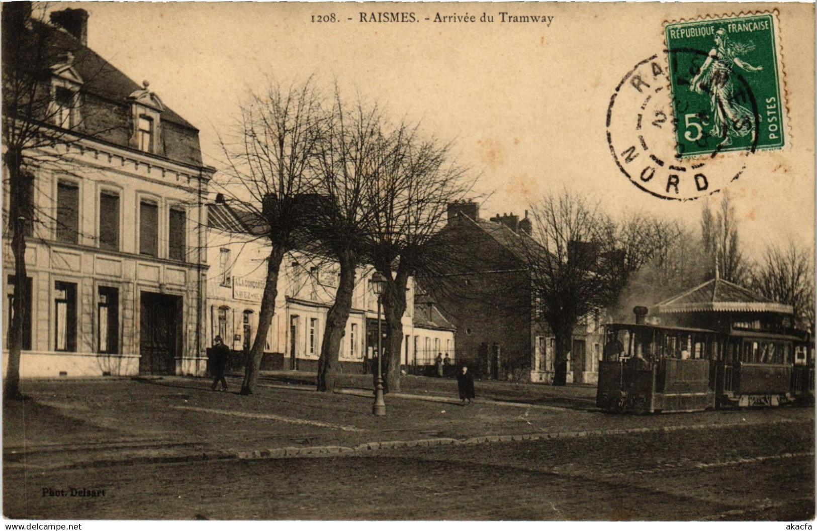 CPA AK RAISMES Arrivee du Tramway TRAM VAPEUR (977283)