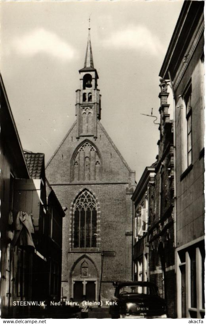 CPA AK STEENWIJK Ned.Hev. Kerk kleine NETHERLANDS (604432)