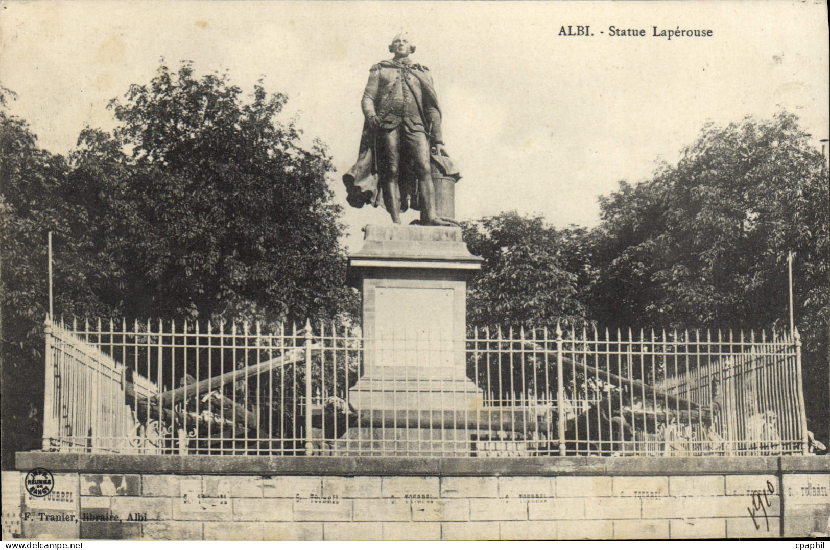 CPA Albi Statue Laperouse