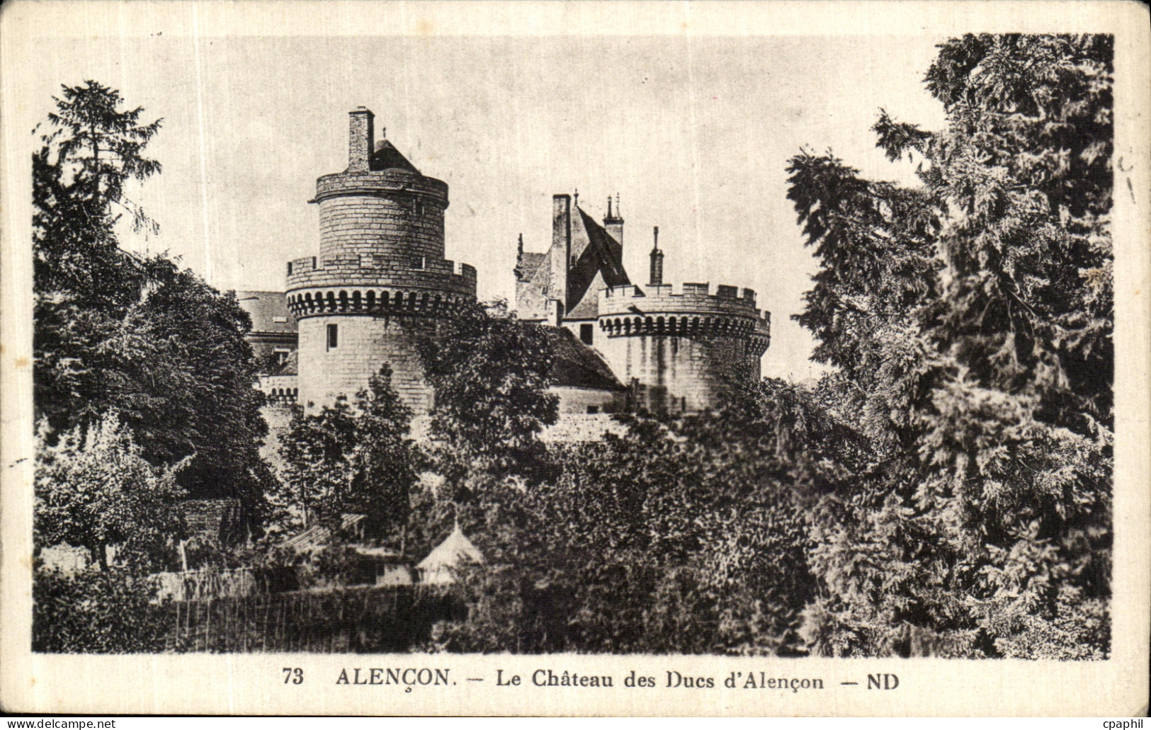 CPA Alencon Le Chateau des Ducs d Alencon