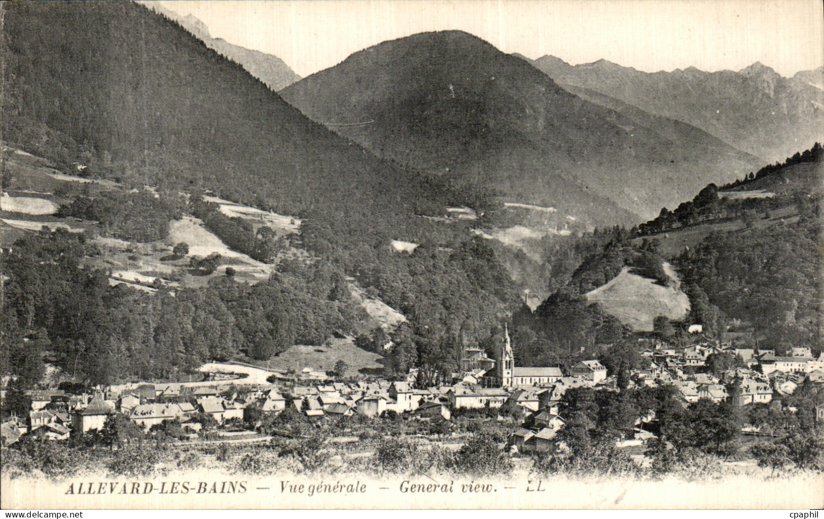 CPA Allevard les Bains Vue generale