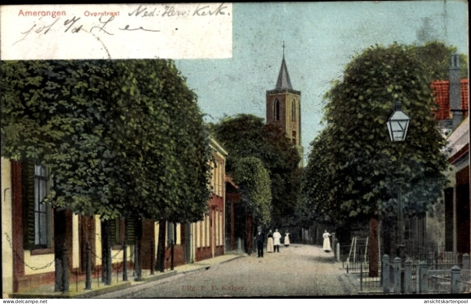 CPA Amerongen Utrecht Niederlande, Overstraat mit Kirche