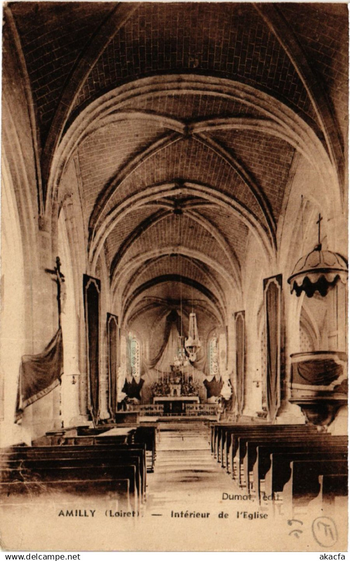 CPA AMILLY - Intérieur de Église (632337)