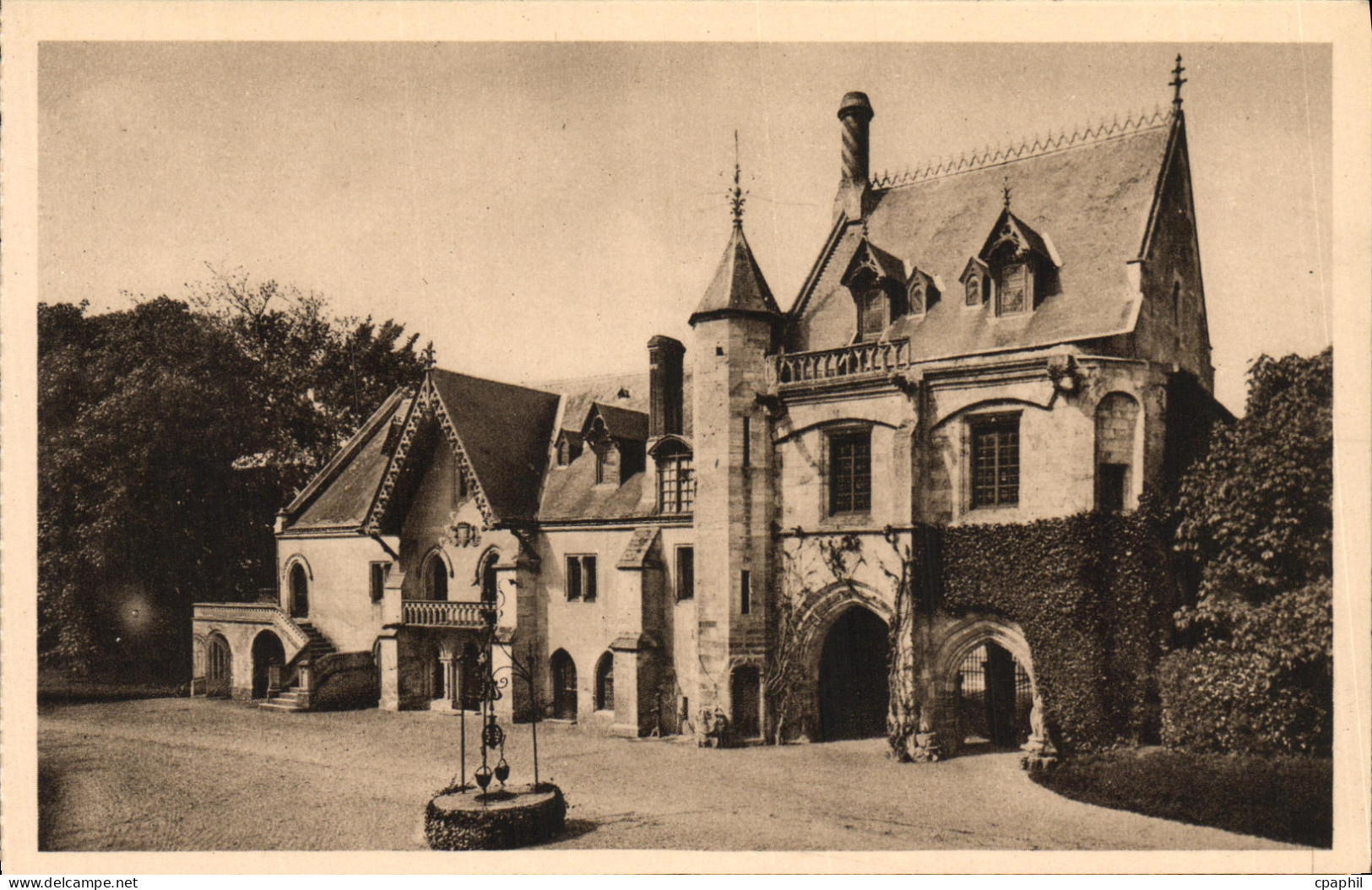 CPA Ancienne Abbaye De Jumieges Le Musee