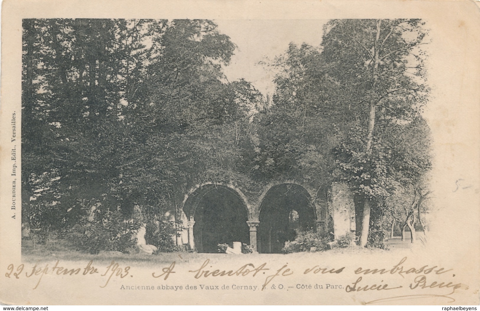 CPA Ancienne Abbaye des VAUX de CERNAY  Coté du Parc circulée A. Bourdier